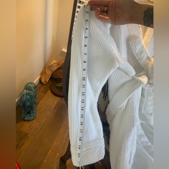 Parachute Soft Cotton Towel in Turkish Ribbed White Cotton Size S Never worn*** - Picture 4 of 7